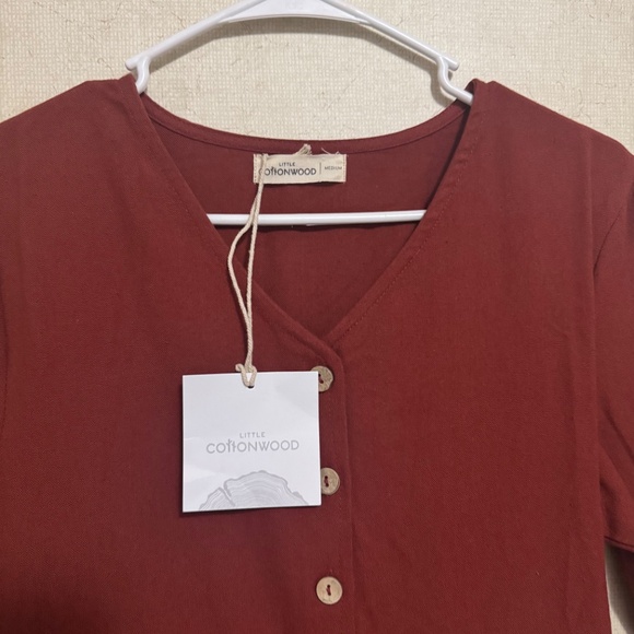 Little Cottonwood Linen Dress - Picture 2 of 4